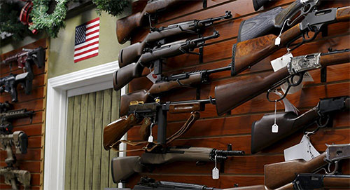 Presidente de EEUU refuerza su apoyo al lobby favorable a las armas de fuego